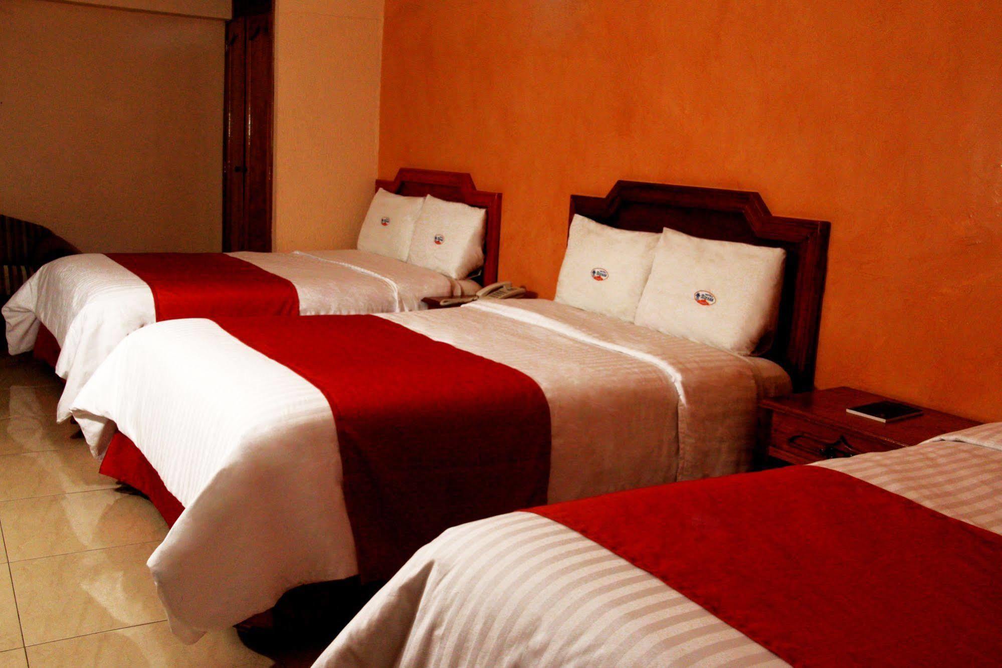 Hotel Atenas Xalapa Kültér fotó